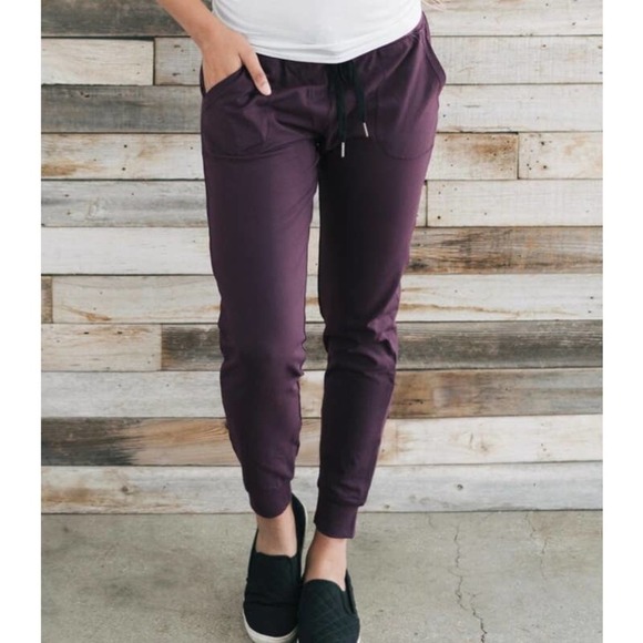 ZYIA Women’s Workout Unwind Jogger Size XS in Plum - Picture 1 of 13